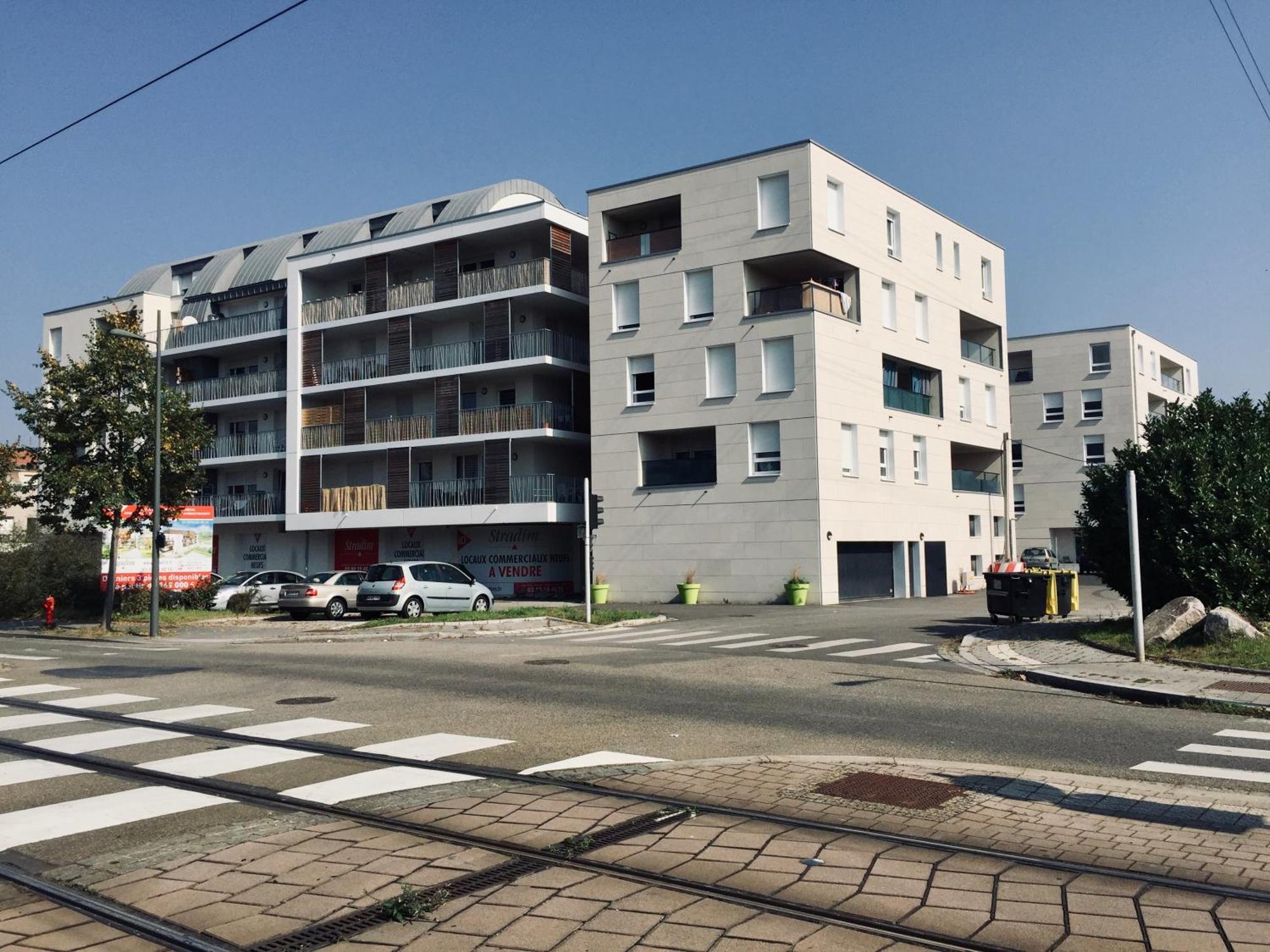 Le T2 Appartement Moderne Avec Terrasse Et Parking Strasbourg Eksteriør bilde