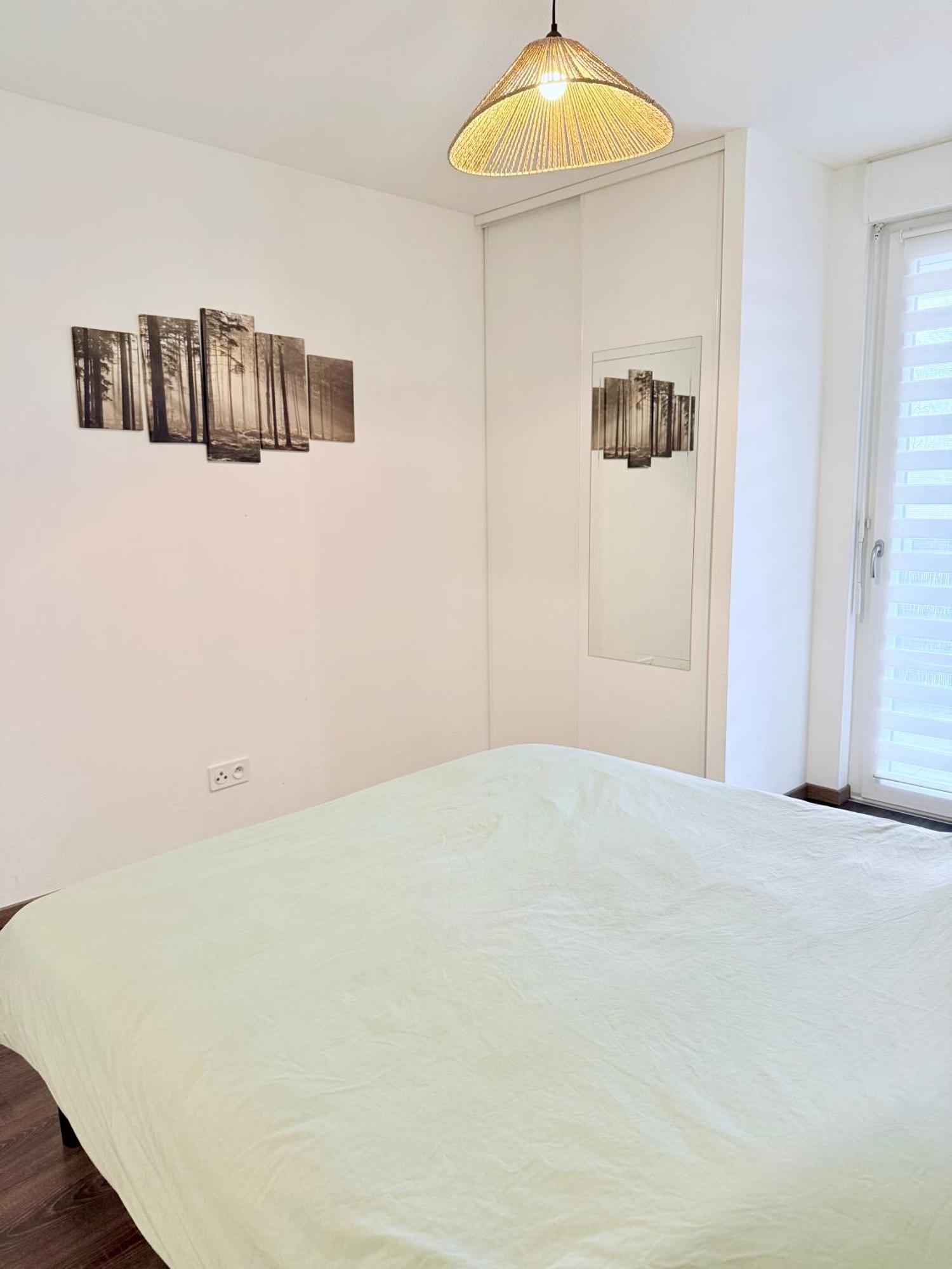 Le T2 Appartement Moderne Avec Terrasse Et Parking Strasbourg Eksteriør bilde